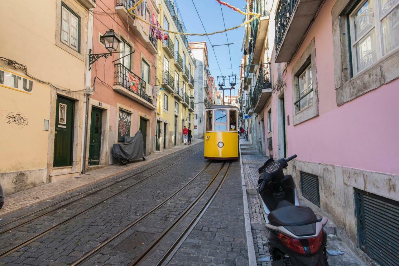 Chiado Cosmopolitan Apartments Lisbon Exterior photo